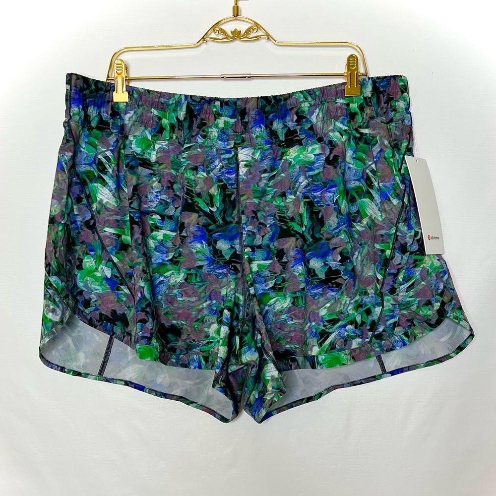 Lululemon Track That Mid-Rise Short 5" Rapid Flourish Multi Plus Size - GUC